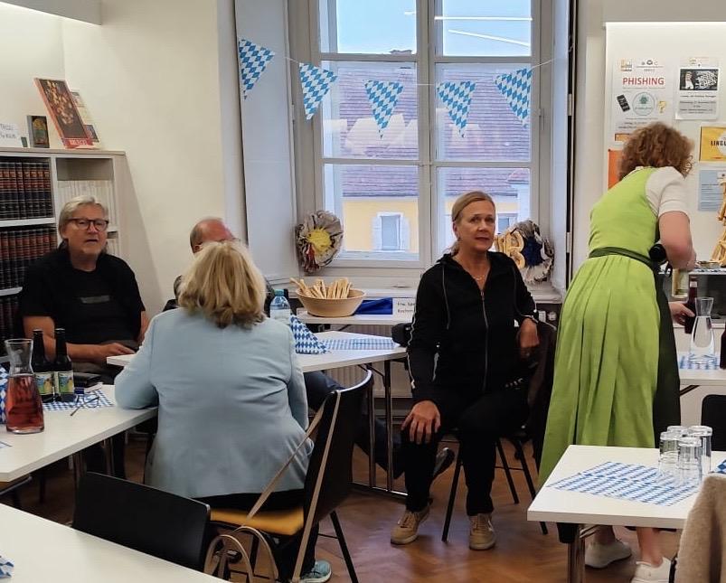 Hier ist ein Bild von einer Leseaktion.