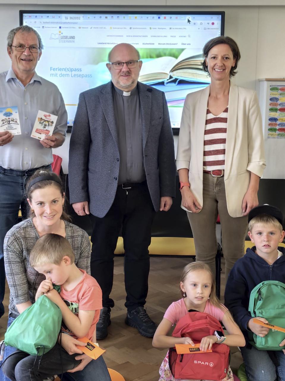 Hier ist ein Bild von einer Veranstaltung zu sehen.
