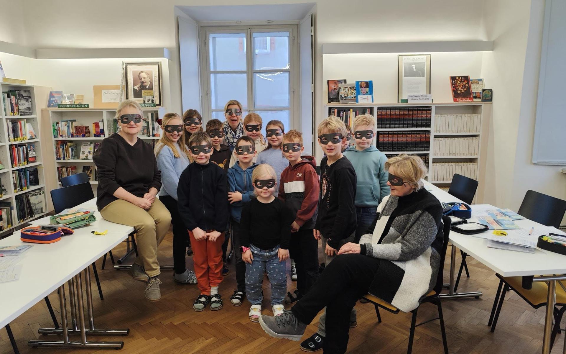 Hier ist ein Bild von einer Veranstaltung zu sehen.