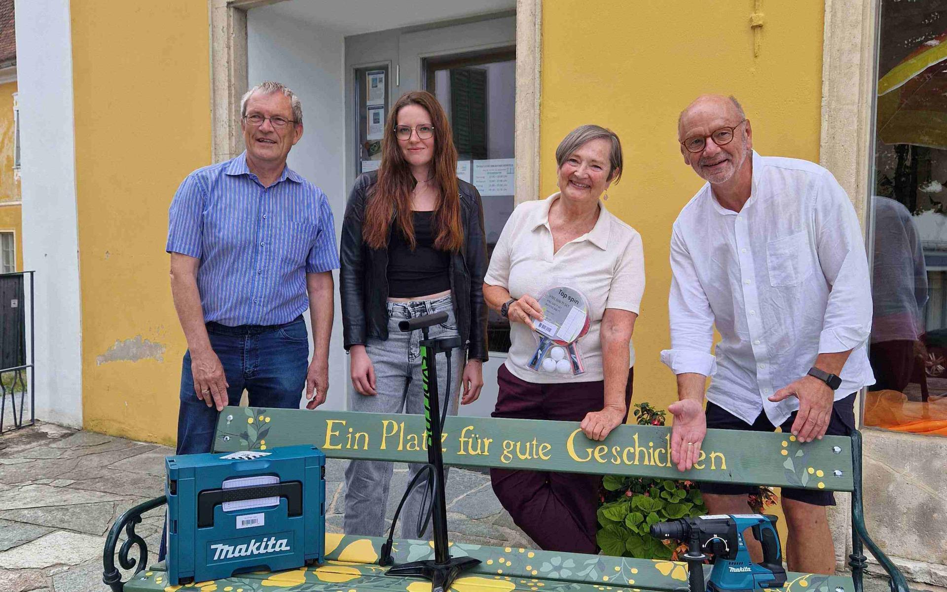 Hier ist ein Bild von einer Veranstaltung zu sehen.
